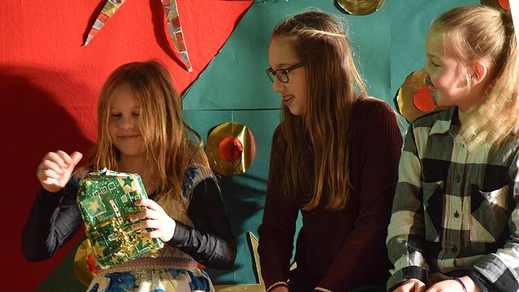 Ein Pony zu Weihnachten - ob Eltern und Kinder da dasselbe darunter verstehen? Foto: Daniela Pondelicek