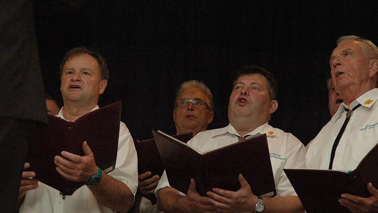 Gesangverein Ketschenbach - Singen mit Inbrunst Foto: Edwin Meißinger