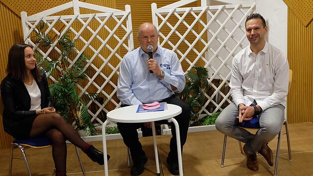 Talkrunde: Jule Betz, Rainer Lochmüller, Andre Betz  Foto: P. Bauernschubert