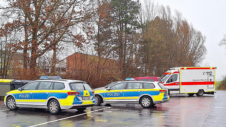 In Cuxhavener Schule: M&auml;dchen verletzt Mitsch&uuml;lerin mit Messer schwer