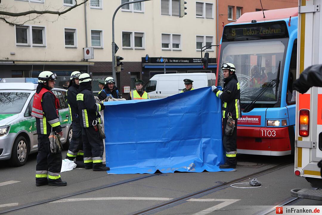 Tödlicher Unfall: Frau in Nürnberg von Straßenbahn erfasst