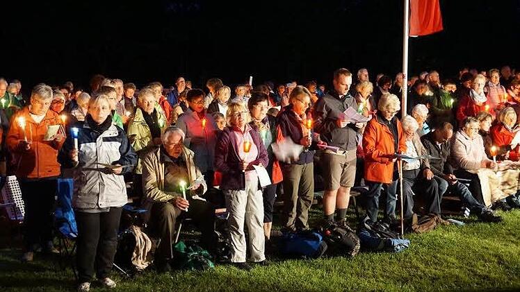 Eindrücke vom Vorabend des Hauptwallfahrtsfestes auf dem Maria Ehrenberg. Foto: Marion Eckert