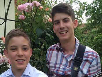 Raphael und Marek Stibor holten bei "Jugend musiziert" einen dritten Preis.  Foto: Stadt Bad Kissingen