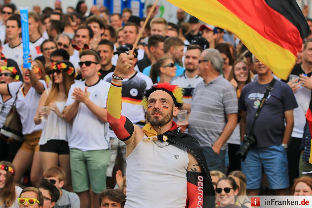 EM-Achtelfinale: Public Viewing in Bamberg