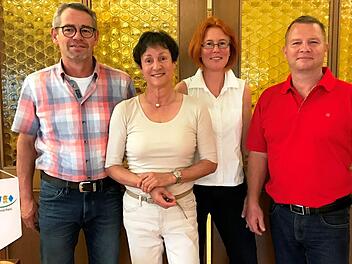 Der CSU-Vorstand Reiterswiesen/Arnshausen bleibt in bewährten Händen (von links): Thomas Schlembach, Vorsitzende Dr. Gudrun Heil- Franke, Martina Greubel, Bernd Vormwald-Kaeppele. Auf dem Bild fehlen Johannes Piekarski und Dorothea Deeg.  Foto: Werner Vogel