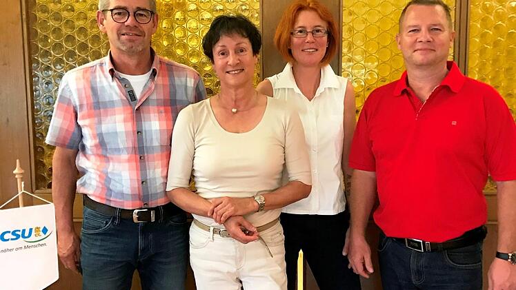 Der CSU-Vorstand Reiterswiesen/Arnshausen bleibt in bewährten Händen (von links): Thomas Schlembach, Vorsitzende Dr. Gudrun Heil- Franke, Martina Greubel, Bernd Vormwald-Kaeppele. Auf dem Bild fehlen Johannes Piekarski und Dorothea Deeg.  Foto: Werner Vogel