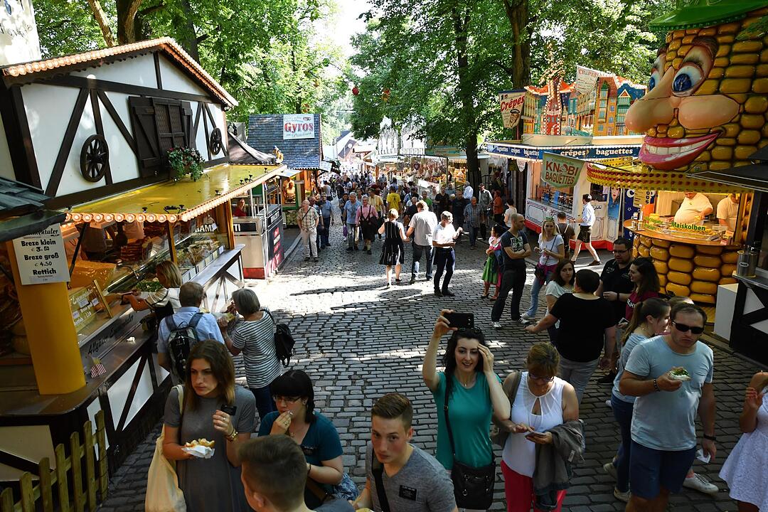 Bergkirchweih 2017: Drei Schläge zum Bieranstich