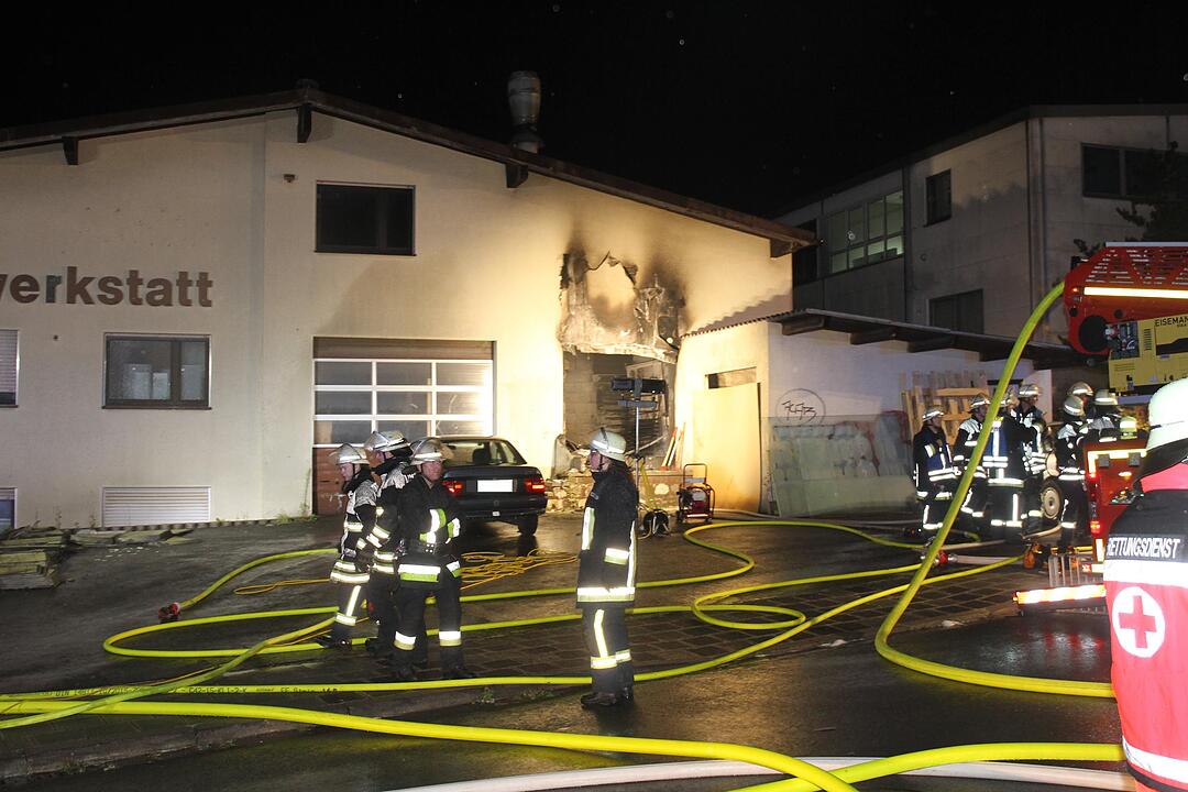 Stein bei Nürnberg: Brand in einer Schreinerei – hoher Sachschaden