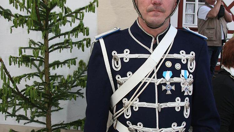 Hans Köstner ist seit vielen Jahrzehnten der Husar