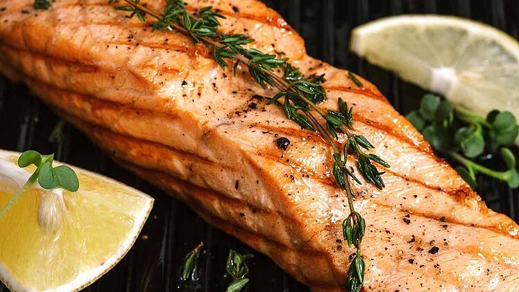 gegrillter-lachs.jpg