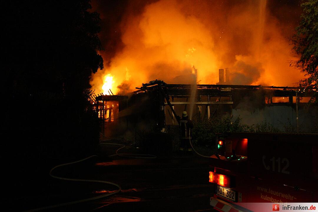 Großbrand zerstört Kindergarten in Kulmbach