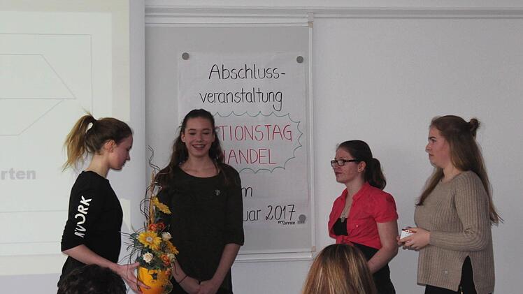 Der OBI-Sketch kam gut an. Foto: Johanna Blum