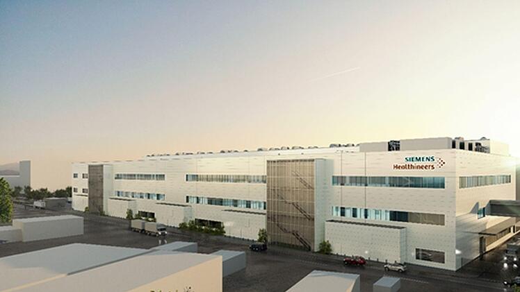 Die Fertigungsbereiche des neuen HEP-Centers aus Nordosten betrachtet Animation:   Siemens Healthineers