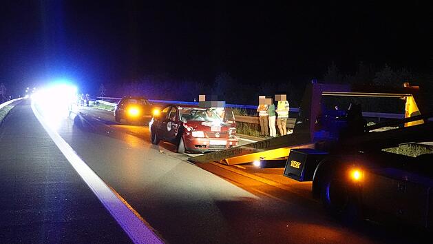 Unfall auf der A70: 100. Einsatz des Jahres f&uuml;r die Freiwillige Feuerwehr Ha&szlig;furt