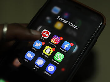 &Auml;rger um Nacktbild bei WhatsApp