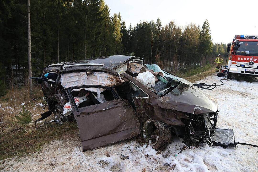 Schwerer Unfall bei Ebersdorf: A73 stundenlang gesperrt