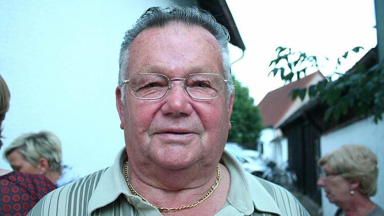 Richard Gerber: "Die Gefahr besteht, dass es im Dorf rumort, wenn zu viele da sind. Ich habe Angst, dass das ein Nährboden für rechte Gesinnung werden könnte."