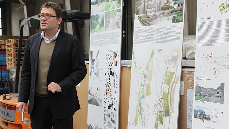 Professor Mark Michaeli stellte die Studie vor.  Foto: Veronika Schadeck