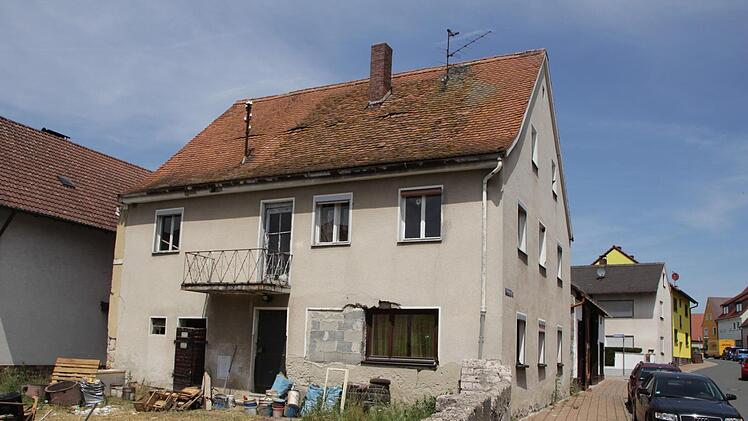 Die Tage dieses Anwesens in der Hirtengasse sind gezählt. Der neue Eigentümer plant hier ein Sechsfamilienhaus.