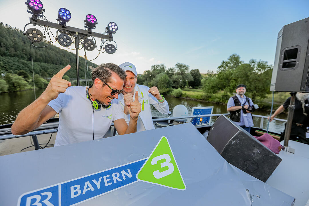 Auf drei Decks wurde richtig gefeiert!