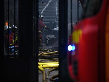 Brand in Markthalle in Paris