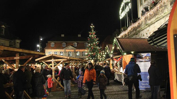 Kronacher Weihnachtsmarkt Foto: Friedwald Schedel