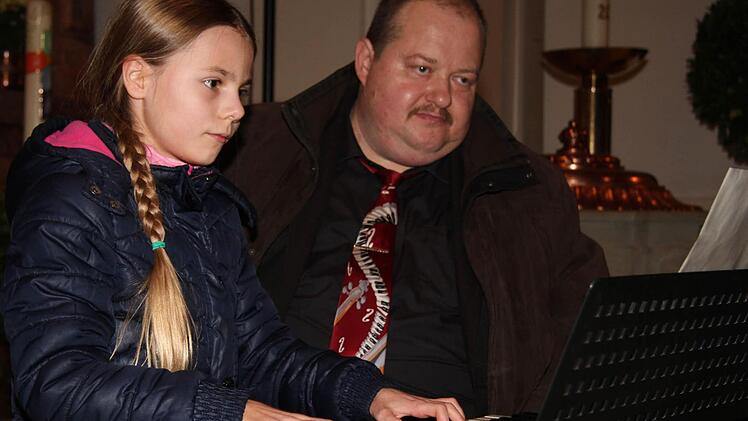 Emily Trautvetter (mit Gottfried Nitsche) überzeugte mit einem Allegretto von Anton Diabelli