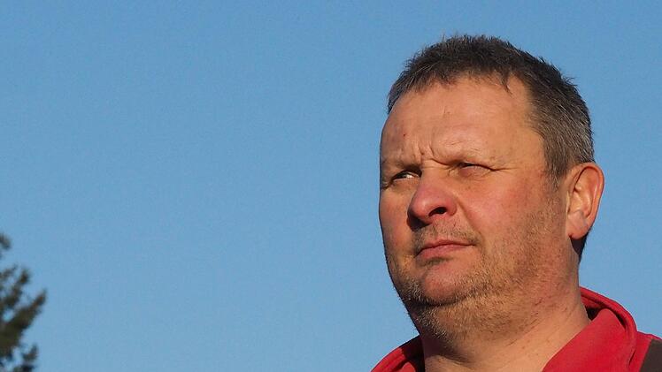 Sieht seine Auszeichnung als Symbol für die Arbeit im gesamten Verein: Udo Loibersbeck von der DJK-SV Premich. Foto: Jürgen Schmitt