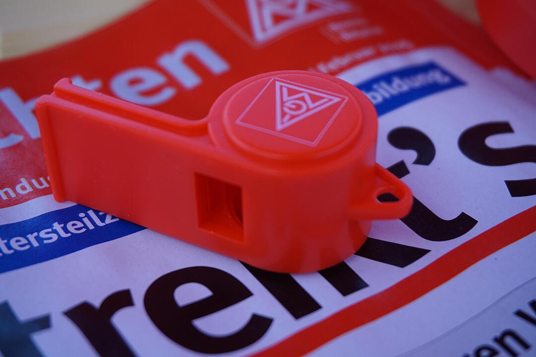 Warnstreik IG Metall in Kitzingen