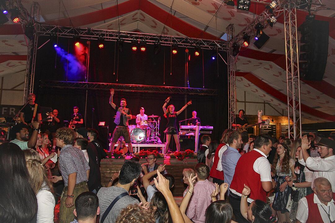 Beste Stimmung mit den "Fetzentalern"