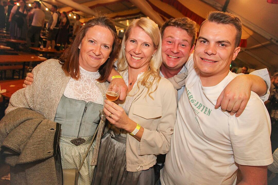 Endlich wieder Weinfest in Abtswind.