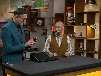 R&auml;tselraten bei "Bares f&uuml;r Rares": Um was handelte es sich bei dem skurrilen Mitbringsel?
