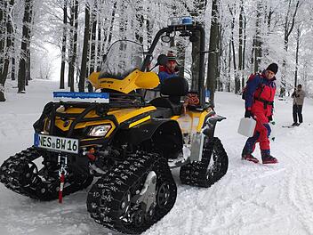 Die Bergwacht musste am Mittwoch Skifahrer aus dem Sessellift am Feuerberg bergen. Foto: Klaus Neumann
