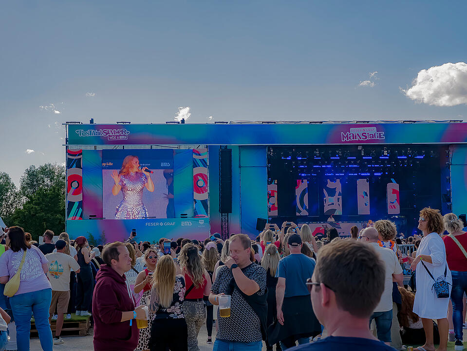 Das Sommerfestival f&uuml;r alle, die feiern, tanzen und einfach gl&uuml;cklich sein wollen!