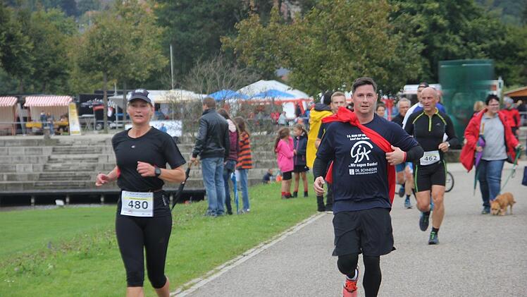 Läufer beim Run of Hope in Kronach. Foto: Veronika Schadeck