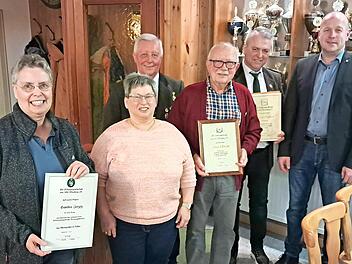 Sandra Herzig, Sonja Schneider, Rudi Kr&auml;mer, Otmar Weisheit, Roland Burghofer, Jochen Trier von der SG Wirsberg.