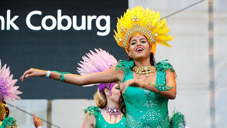 Impressionen von der Eröffnung des 26. Samba-Festivals. Foto: Matthias Hoch