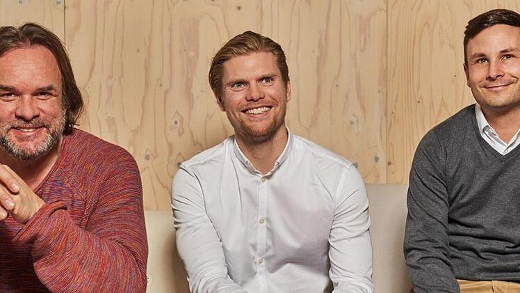 "Chili Gonzales" oder "Hakuna Matata" heißen die Saucen des Nürnberger Unternehmens Dipster. Mit den Produkten unterstützen die Gründer soziale Projekte. Foto: Dipster