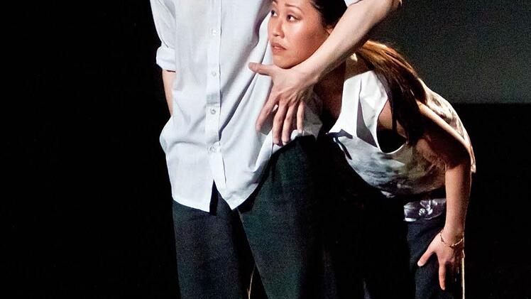 Impressionen vom Tanztheaterabend in der Coburger ReithalleFoto: Jochen Berger