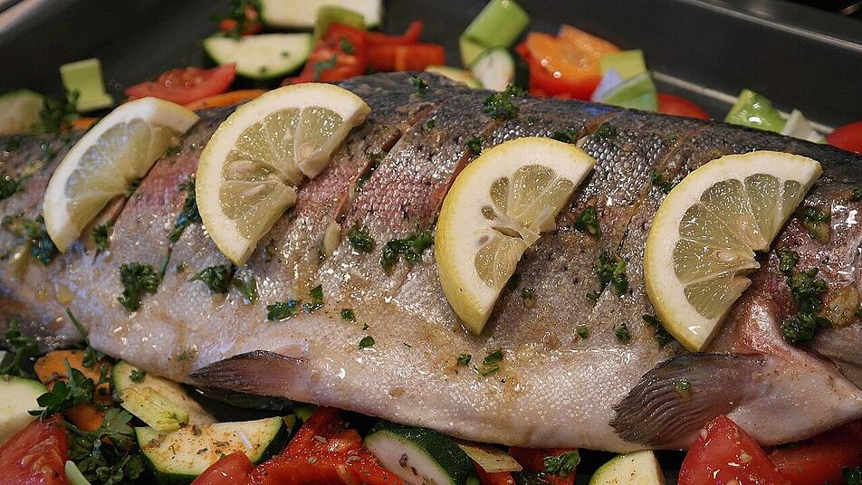 Fischgerichte zählen zu den traditionellen Speisen der Pfalz. Fischgerichte zählen zu den traditionellen Speisen der Pfalz.
