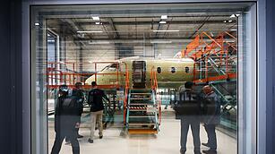 Neues Werk f&uuml;r Regionalflugzeuge am Flughafen Leipzig/Halle