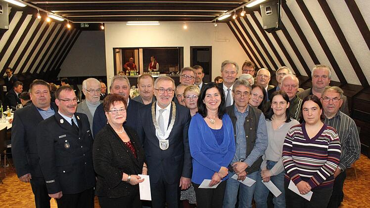 Die Wahlhelfer wurden ebenfalls geehrt,