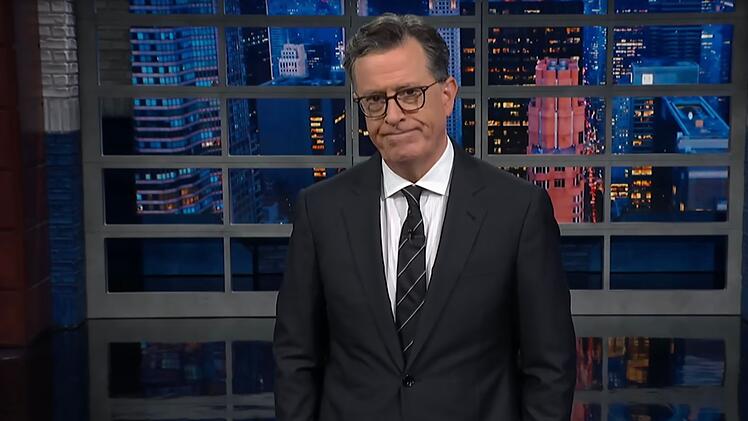 Talkshow-Host Stephen Colbert solidarisierte sich mit dem vor kurzem gefeuerten Kollegen Jimmy Kimmel.