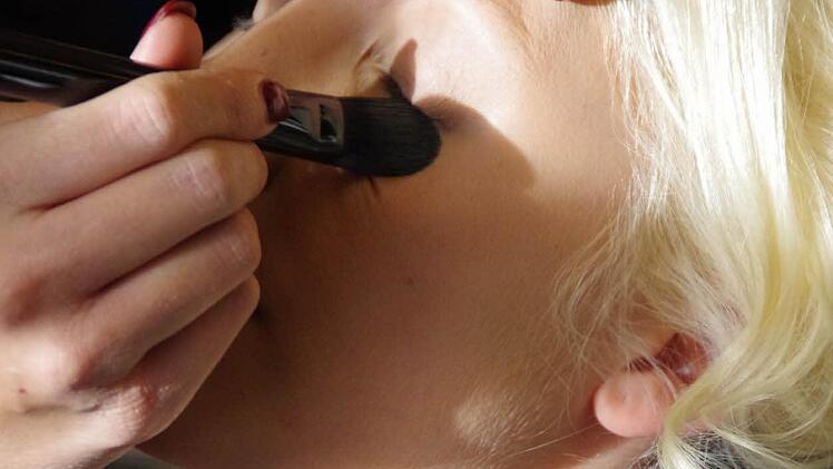 Friseurtermin für das Kronacher Christkind. Foto: Marco Meißner