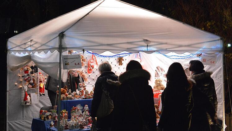 Weihnachtsmarkt in Maria Bildhausen. Hanns Friedrich