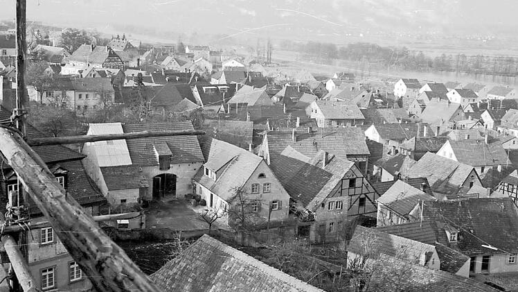 Die Aufnahme zeigt den Bischberger Ortskern im Jahr 1966. Archivbild: Gemeindearchiv Bischberg