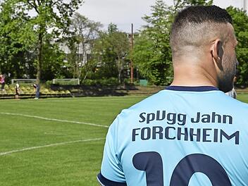 Wann Jahn seiner alten Sportstätte im Stadtsüden den Rücken zudrehen kann, um in den Forchheimer Norden umzusiedeln, ist immer noch nicht entschieden.  Foto: Archiv Sportfoto Zink