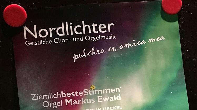 Zahlreiche Zuhörer erlebten das Gedenkkonzert für den vor einem Jahr verstorbenen Sängerkreis-Vorsitzenden Günter Freitag in der Coburger Morizkirche. Gestaltet wurde es vom KAmmerchor "Ziemlich beste Stimmen" unter der Leitung von Carolin Heckel.Foto: Jochen Berger