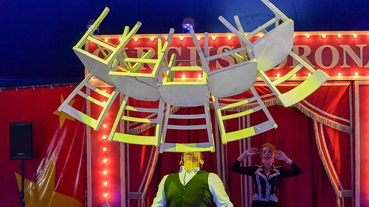 Sergio Schmidt mit seiner Stuhlakrobatik Ronald Rinklef