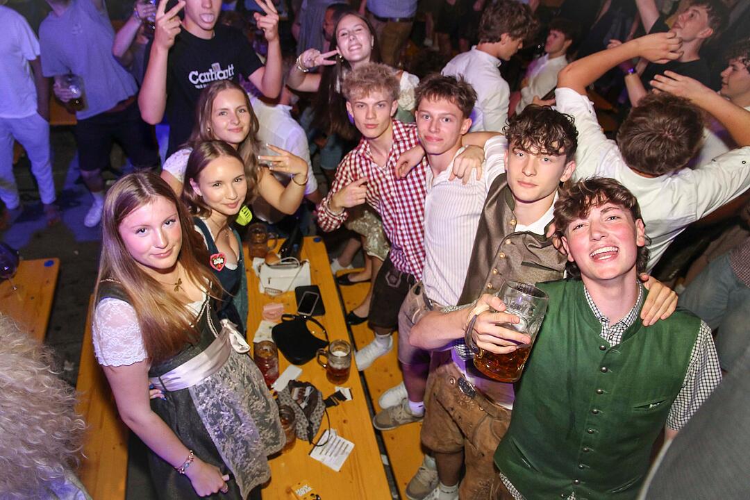 Frontal Party Pur feierte ihre Premiere bei der Bierwoche.